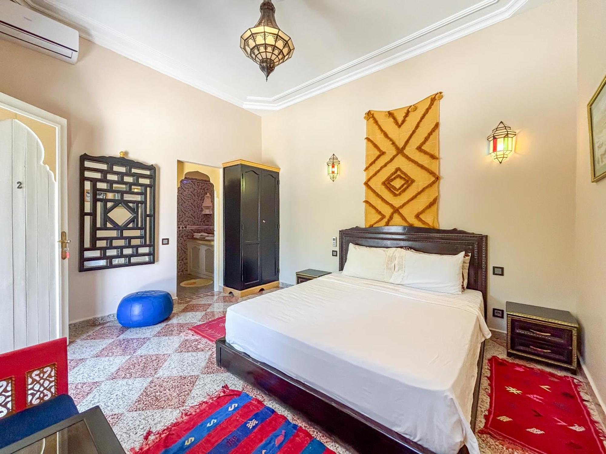 Bed and Breakfast Le Bleu House Sidi Abdallah Ghiat Exteriér fotografie