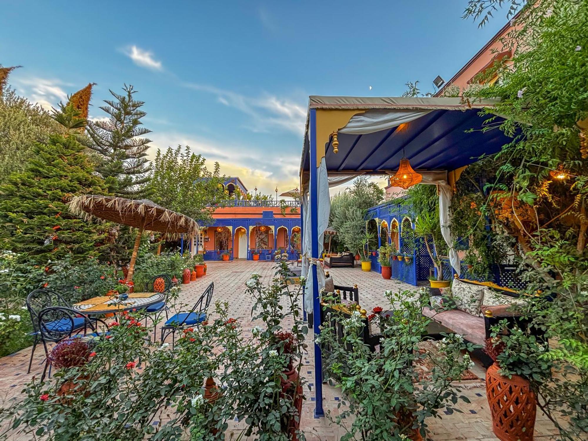 Bed and Breakfast Le Bleu House Sidi Abdallah Ghiat Exteriér fotografie
